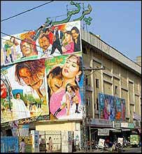 फ़िल्म पोस्टर