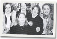 Rhai o ddisgyblion Ysgol Glan Clwyd