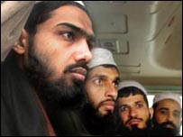 افغانستان سے رہا ہو کر آنے والے قیدیوں کا یہ آخری گروپ تھا