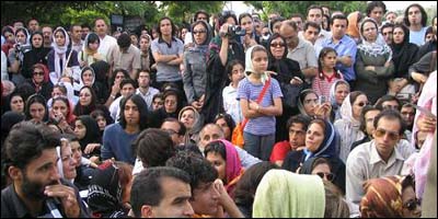 در امامزاده طاهر