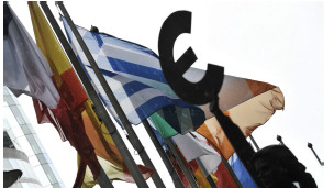 歐盟27個成員國的經濟規模也縮減了0.2%