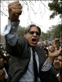 اعتزاز احسن فائل فوٹو