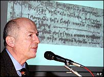 O diretor do museu Leonardo Da Vinci, Alessandro Vezzosi