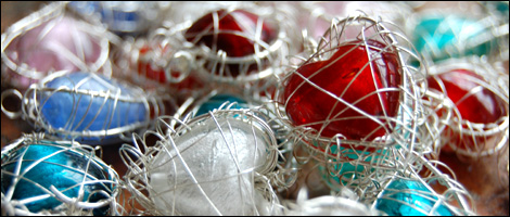 Amor hearts by Lora Leedham