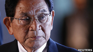 Bộ trưởng Keishu Tanaka