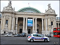 Zirvenin mekanı Grand Palais