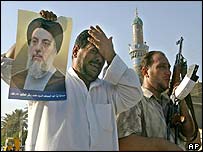 عراق کی شیعہ اکثریت کے سیاسی و روحانی رہنما آیت اللہ باقر الحکیم بھی ایک حملے میں ہلاک ہوئے تھے۔