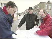 Tony Roe with Peter Doyle and team