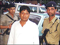 उत्तरांचल में गनर रखना आम हो गया है