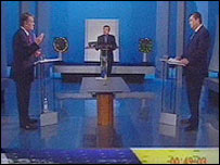 مناظره تلويزيونی يانوکوويچ (راست) و يوشچنکو