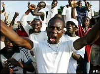 Fildişi Sahili'nde Fransa aleyhtarı gösteri