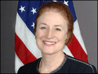 Bà Henrietta Fore, giám đốc USAID