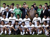 محمد خاتمی در اردوی تيم ايران