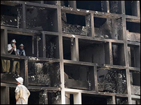 Mặt tiền khách sạn Marriott sau vụ đánh bom