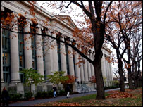 哈佛大学法学院