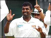 चोट के बाद टेस्ट क्रिकेट में लौटे मुरलीधरन ने ज़बरदस्त वापस की है