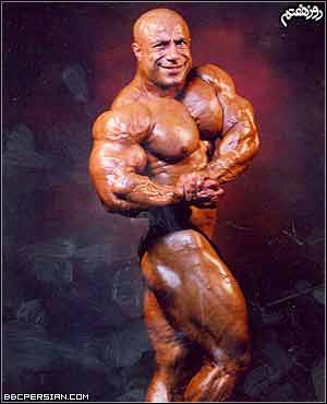 محسن یزدانی