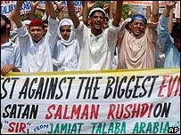 सलमान रूश्दी