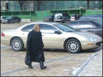 літня жінка в Києві