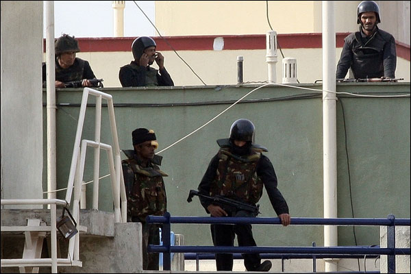 मुंबई में कार्रवाई