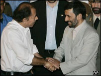 محمود احمدی نژاد و دانیل اورتگا 