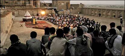 په آزاده فضا کې تياتر