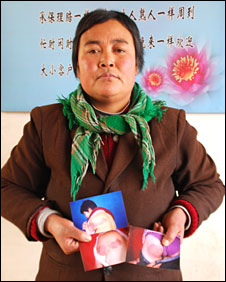 Bà Tô và ảnh em gái bị hành hạ