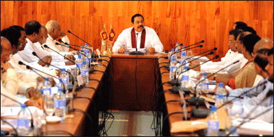 President Rajapaksa chairing the cabinet meeting in Kilinochchi