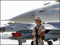 سرباز ناتو در افغانستان