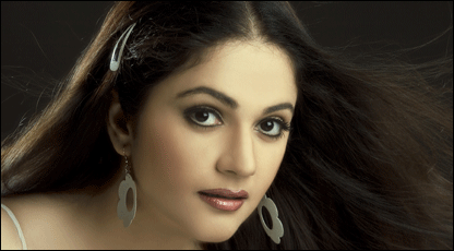 अभिनेत्री ग्रेसी सिंह