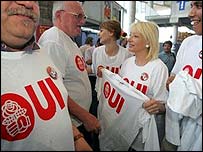 گردهمايی سوسياليست های طرفدار تصويب قانون اساسی اروپا در شمال فرانسه