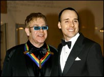 Elton John e seu namorado, David Furnish