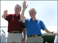 बुश सीनियर और बिल क्लिंटन