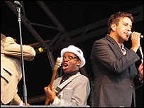 Playing around on stage