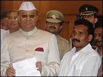 मधु कोड़ा और राज्यपाल सिब्ते रज़ी