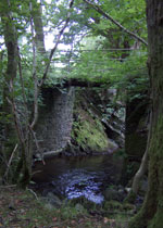 Pont y Bwllfa, un o fannau gwersylla'r Gwylliaid.
