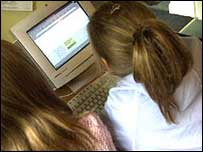 चैट बंद करने का फ़ैसला