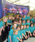 Aelwyd Gwrtheyrn, Cylch Eryri - cyntaf -  Parti Cerdd Dant (Deusain)