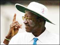 اسٹیو بکنر، فائل فوٹو