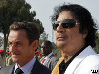 Ông Sarkozy gặp lãnh đạo Libya, tướng Gaddafi
