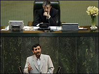 احمدی نژاد در سخنرانی بودجه