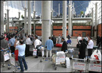 مسافران در فرودگاه امام خمینی