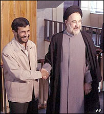 خاتمی و احمدی نژاد