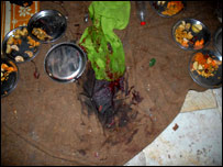 दरगाह में धमाका