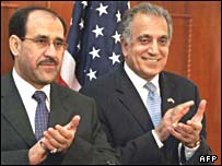 خليلزاد در کنار مالکی نخست وزير عراق