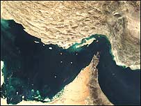 مقامات آمريکايی گفته اند که راههای اين منطقه برای قاچاق معمولا از سوی شبکه القاعده استفاده می شود