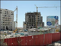 ساخت شهرک های جدید در کرانه غربی