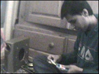 Fornecedor mostra documentos falsos