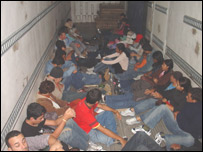 Arquivo: Brasileiros presos tentando entrar nos Estados Unidos