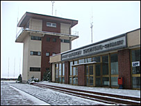 فرودگاه سزیمانی در لهستان